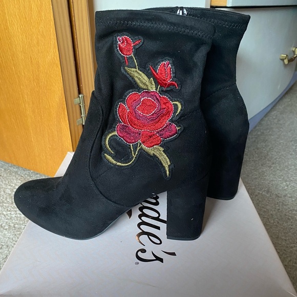 New Candies Magical boots Sz 7.5 - Picture 8 of 10